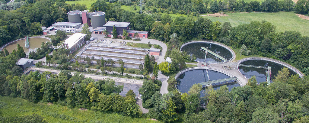 Luftbild des Klärwerks Dachau